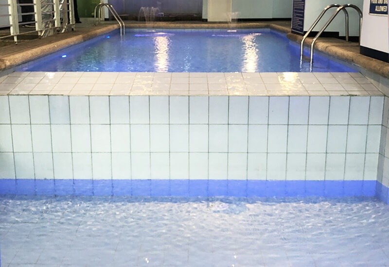 swimming-pool-2_1365237292