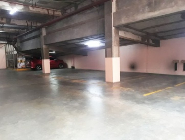 parking-edited_484930626